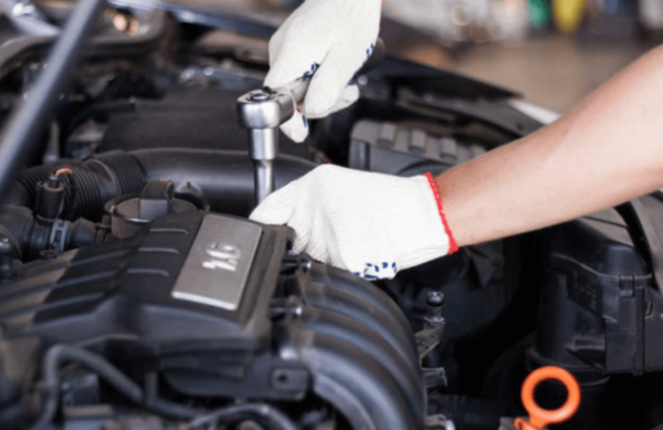 6_Costly_and_Dangerous_Problems_Of_Not_Decarbonizing_Your_Engine_Photo_Blog_1_1080x-1-1024x510-1-680x410
